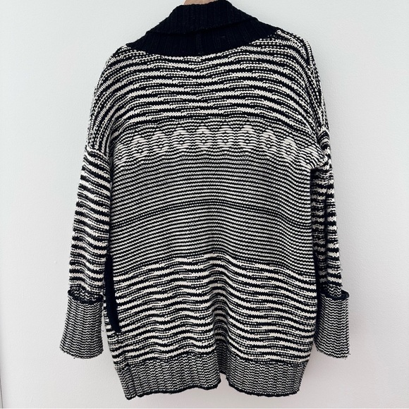 Sam Edelman cardigan Sweater size S Wool Alpaca Blend black & white pockets warm - Picture 8 of 11